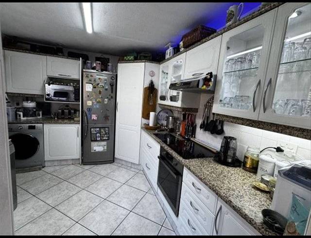 3 BEDROOM TOWNHOUSE FOR SALE IN BIRCHLEIGH NORTH